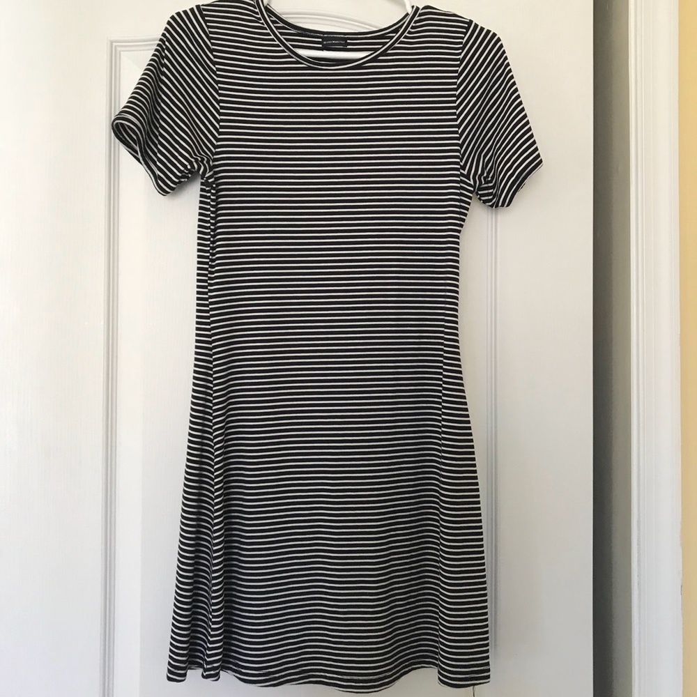 Brandy Melville Striped Slim T Shirt Dress